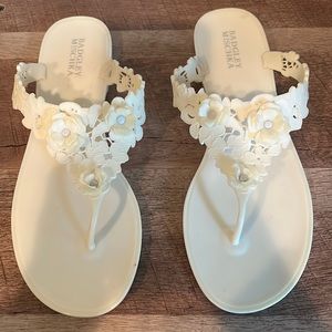 Badgley Miscka White Flower Sandal Size 11
